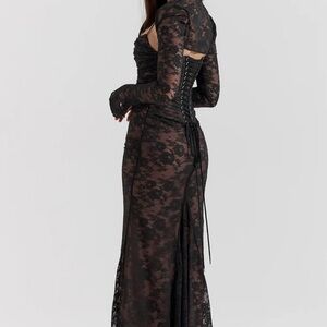HOUSE OF CB ARTEMIS CORSETED LACE